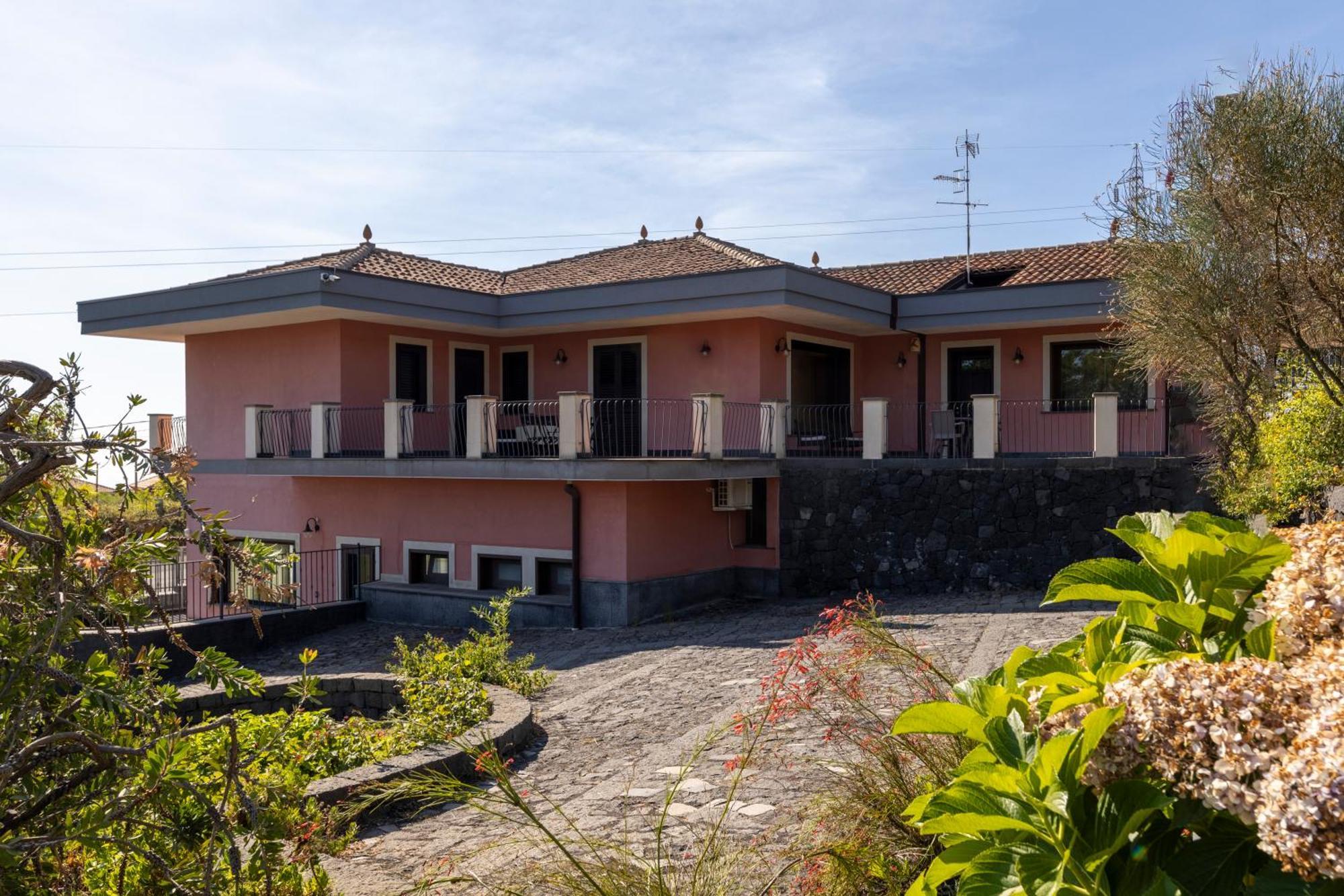 Villa Vulcano, Tra L'Etna E Il Mare Zafferana Etnea Extérieur photo